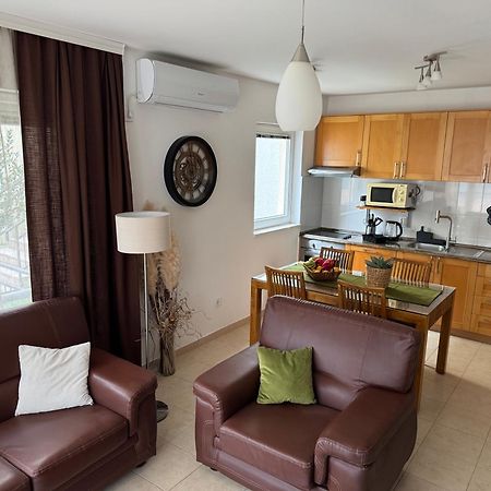 J&M Apartment 科托尔 外观 照片