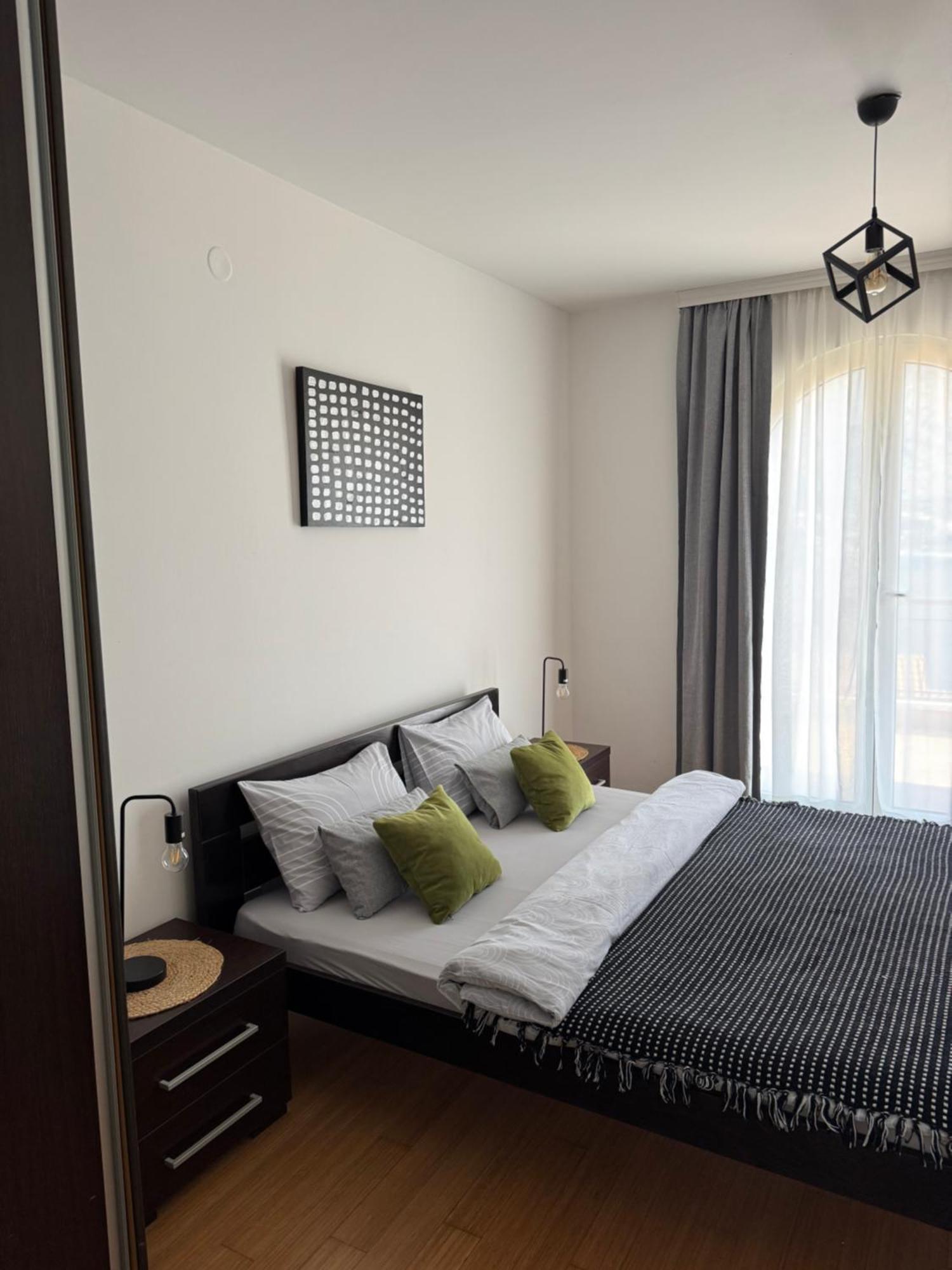 J&M Apartment 科托尔 外观 照片