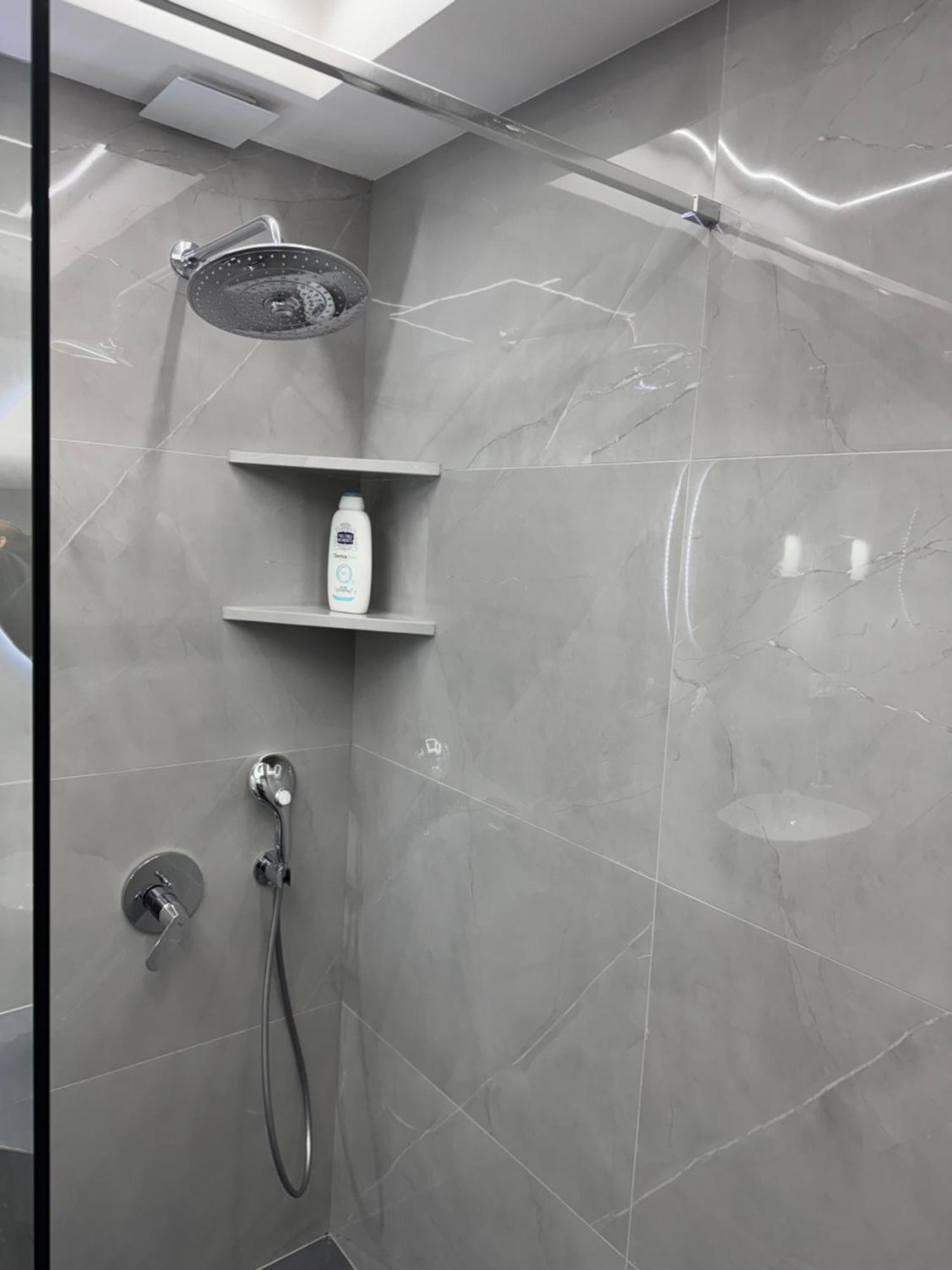 J&M Apartment 科托尔 外观 照片